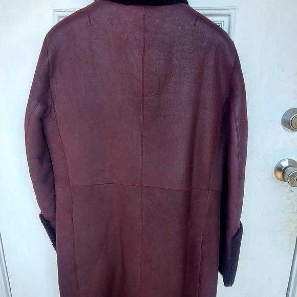 Akris Punto Burgundy Reversible Lamb Shearling Coat Size 6 nwt $3490 Current - Picture 14 of 16